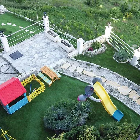 4 Bedroom Beautiful Home In Lokva Rogoznica *